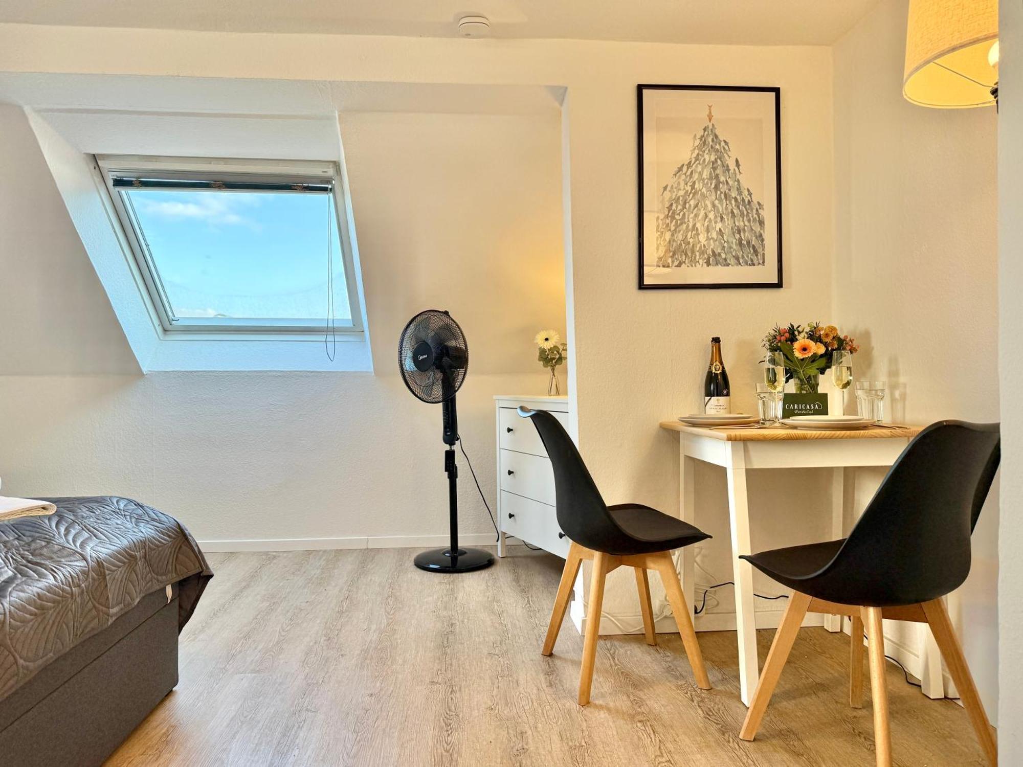 Caricasa: Bielefeld Mitte Apartamento Exterior foto